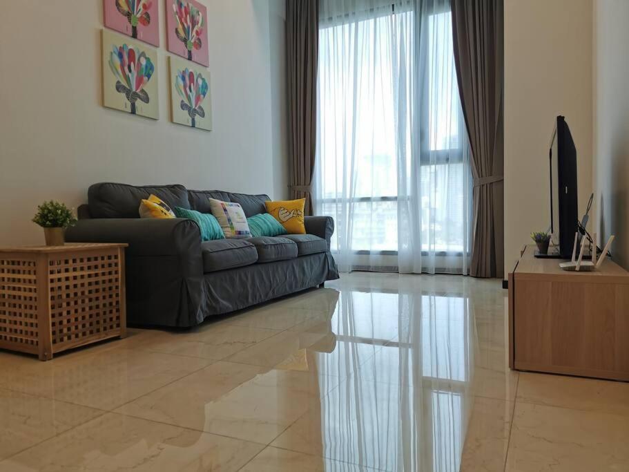 OPUS RESIDENCE KL I HomeBrickz Kuala Lumpur Eksteriør billede