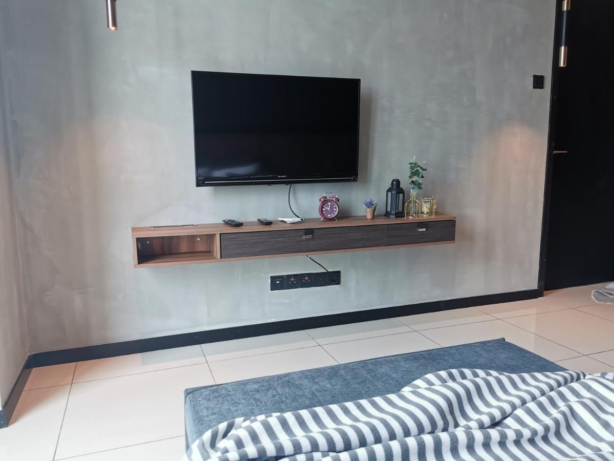 OPUS RESIDENCE KL I HomeBrickz Kuala Lumpur Eksteriør billede