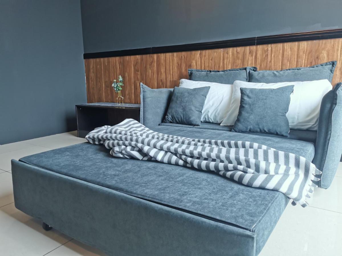 OPUS RESIDENCE KL I HomeBrickz Kuala Lumpur Eksteriør billede