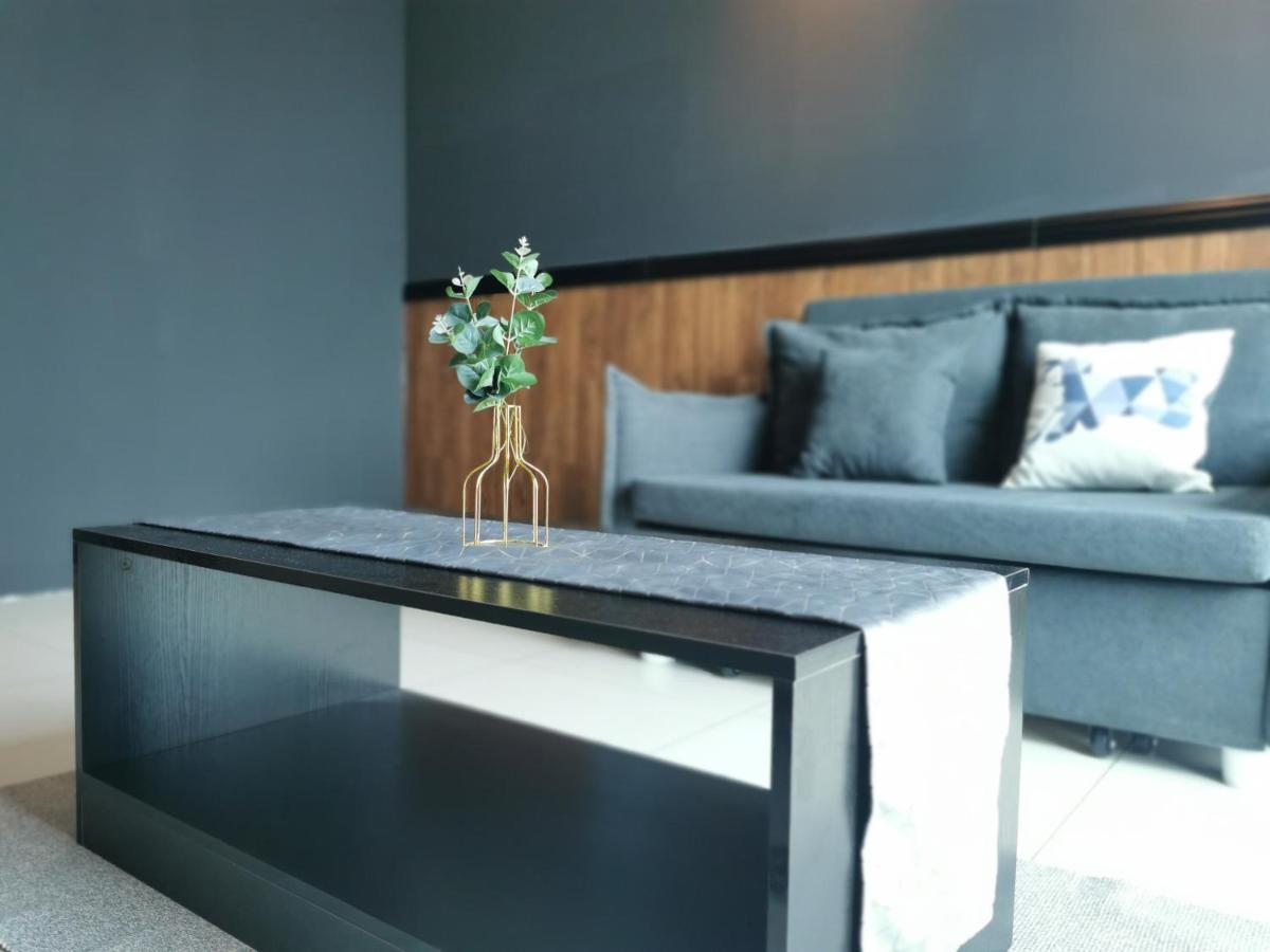 OPUS RESIDENCE KL I HomeBrickz Kuala Lumpur Eksteriør billede